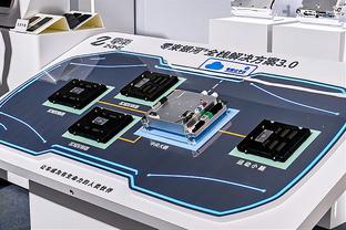 记者：拜仁将提交对佩雷茨最终报价，转会费可能550万到600万欧